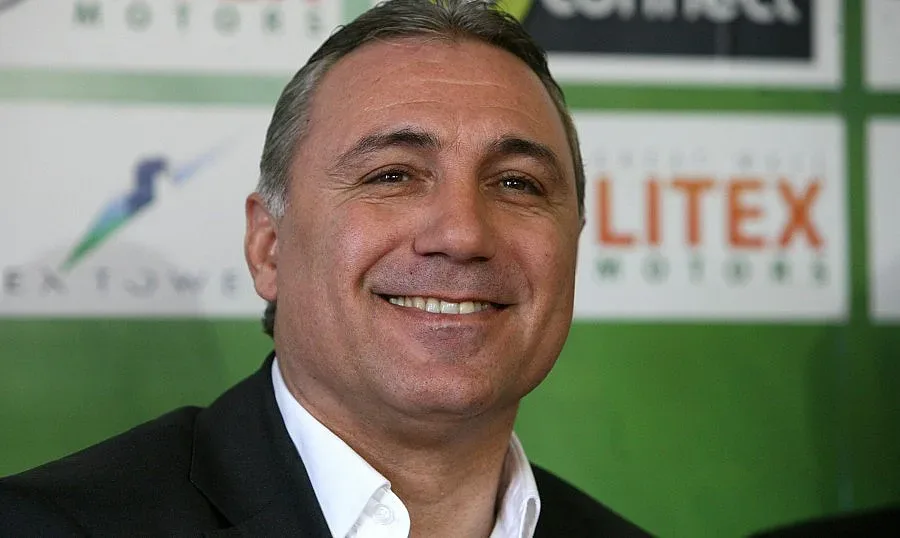 Камата: До старта ще играем карти