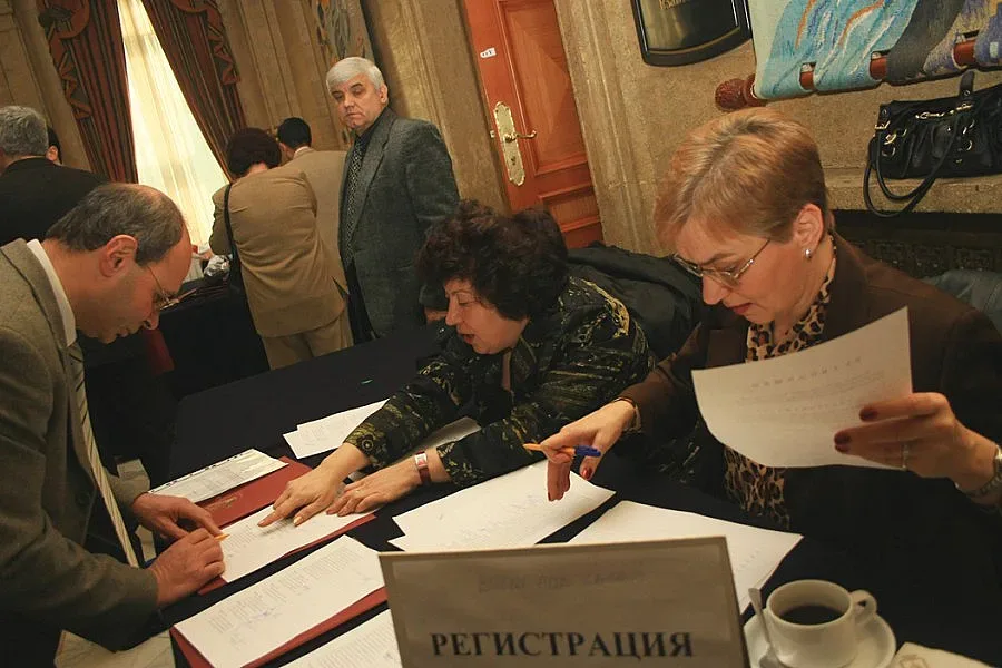 Общото събрание на адвокатурата започна с възгласи: "Мафия"