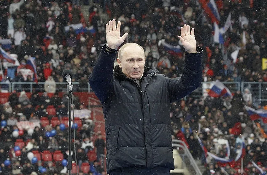 Путин пред 130 000: Победата ще бъде наша!