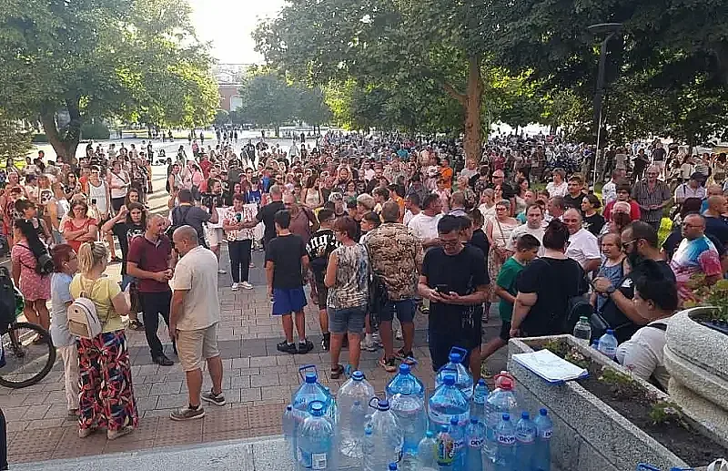 Плевен повлече крак. И Ситово на протест за безводие