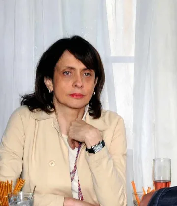 Надежда Нейнски поласкана от слух, че е бременна