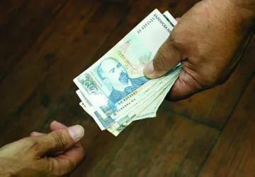 Данъчен менте не мина с "Е, сега какво правим?"