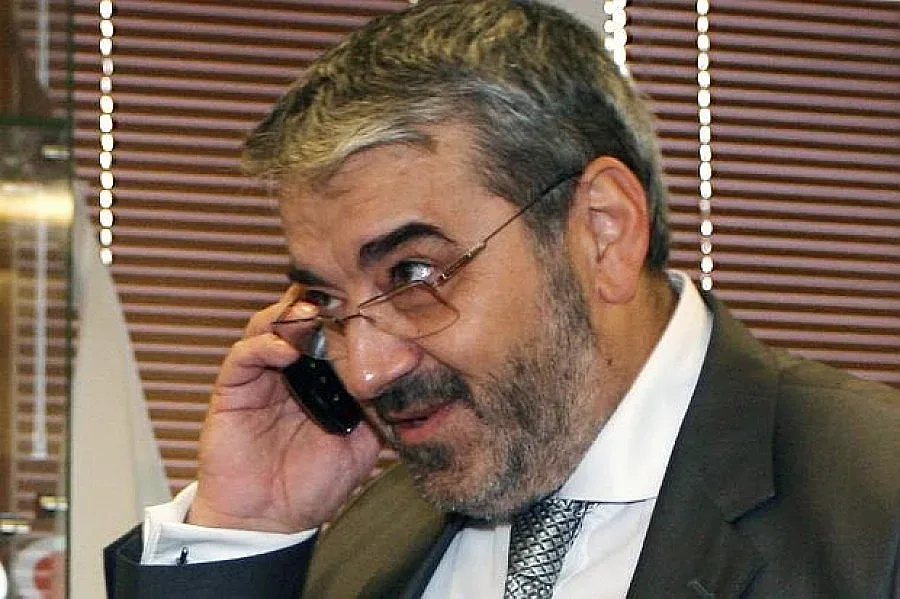 Намаляват сметките на редовните платци на парно 
