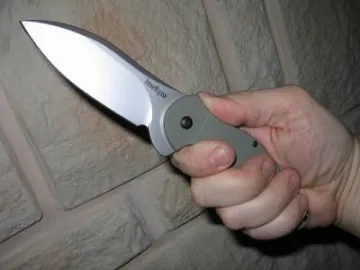 Спипаха приятелки, инсценирали обир в бензиностанция