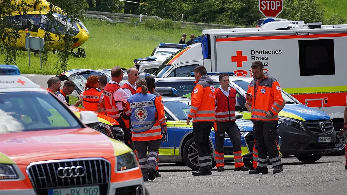 Кървава неделя в Германия! Поне двама загинаха при стрелба