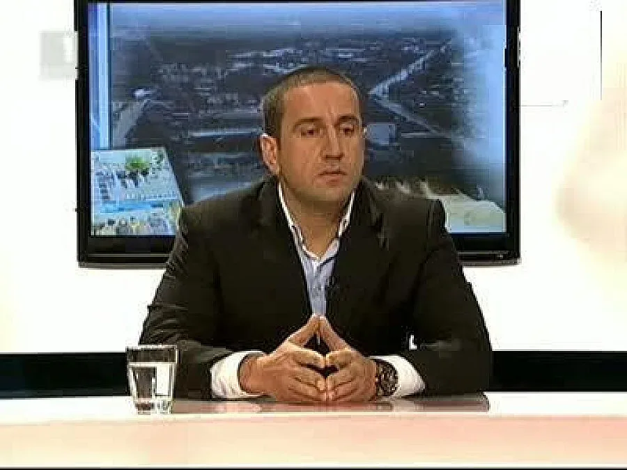Шефът на "Напоителни системи" без диплома за висше