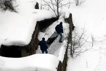 Откриха мъртва жена с бръсната глава в центъра на София