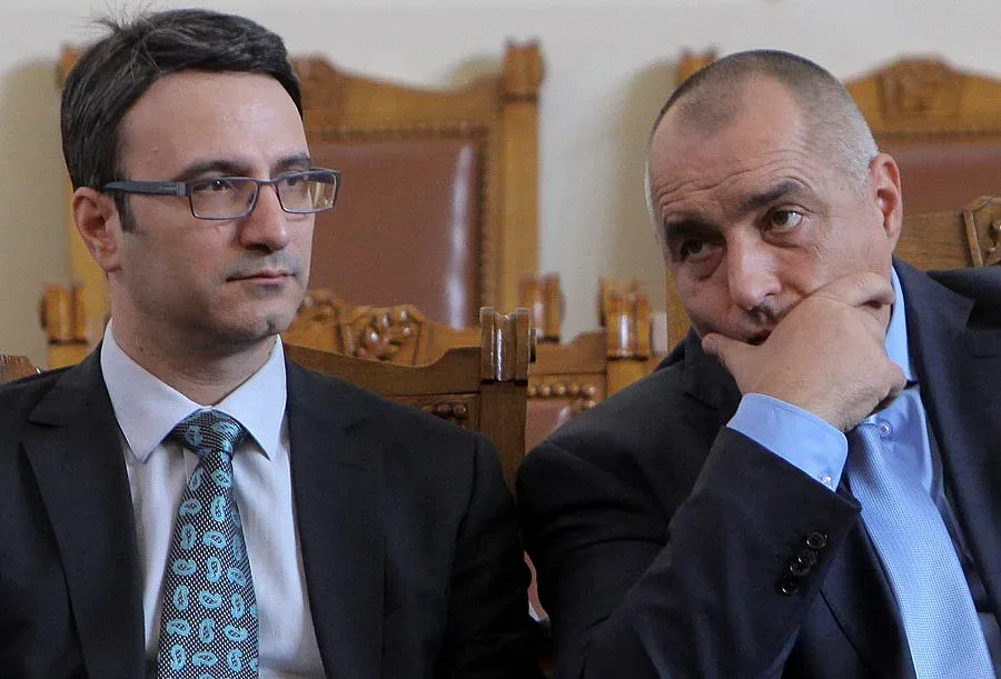 Трайков с оставка в джоба заради АКТА