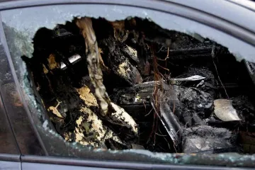 Четири автомобила горяха в Ямбол