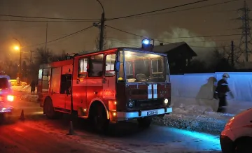 Запалиха колите на туроператорка в Слънчев бряг