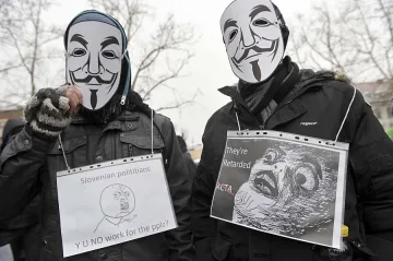 ЕК извади на показ документите за AKTA