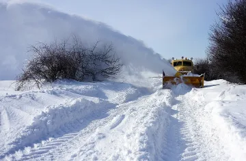 Охранител оцеля затрупан 4 дни под преспите