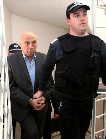 Племенникът на Цар Киро обвинен за лихварство