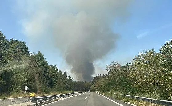 Затвориха магистралата до Солун
