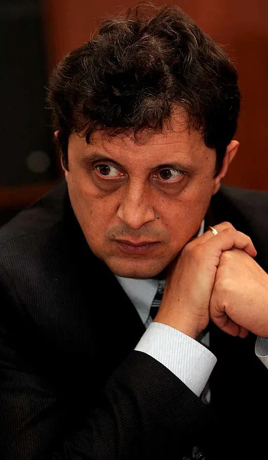 До две седмици сезират КС за указа на Първанов