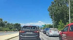 Кошмарът не свършва! 2 км тапа на 40 градуса