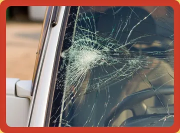 Потрошиха 10 коли на паркинг във Варна