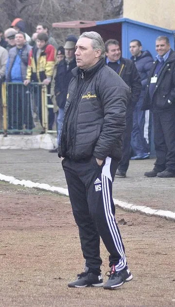Наредиха Стоичков сред треньорите слабаци