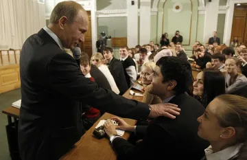 "Путин, иди си!" под носа на Кремъл
