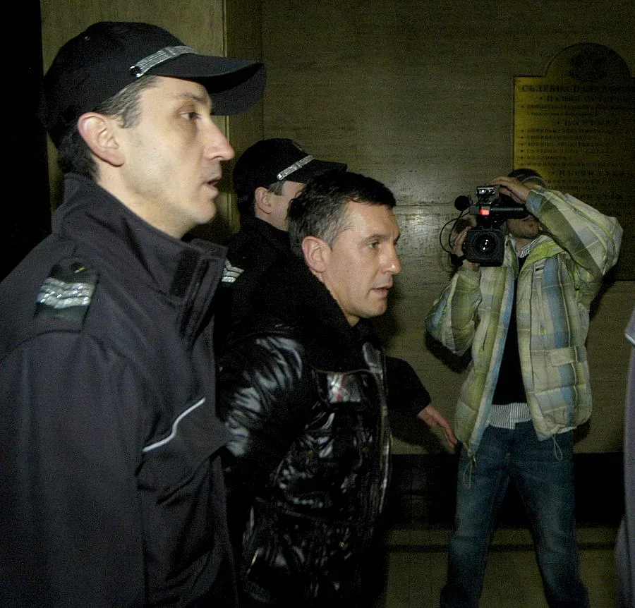 Пак вкараха Кленовски в ареста