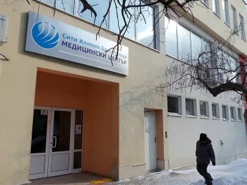 Лъжат за часа на операцията на починалата от сливици 