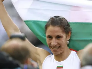 Стамболова зае върха на световната ранглиста на 400 м