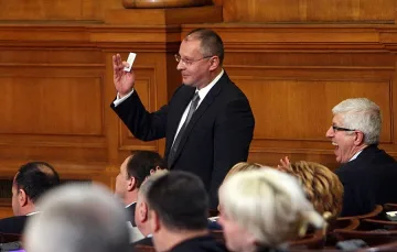 БСП хваща влака към властта от Мездра