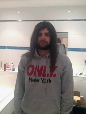 Футболист на ЦСКА взе Рууни за мезе