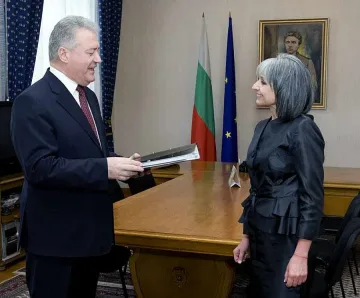 Марин категоричен, че е помилвал законно