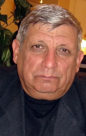 Шефът на военните разведки под въпрос