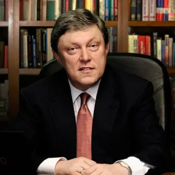 Отстраниха Явлински от президентската надпревара