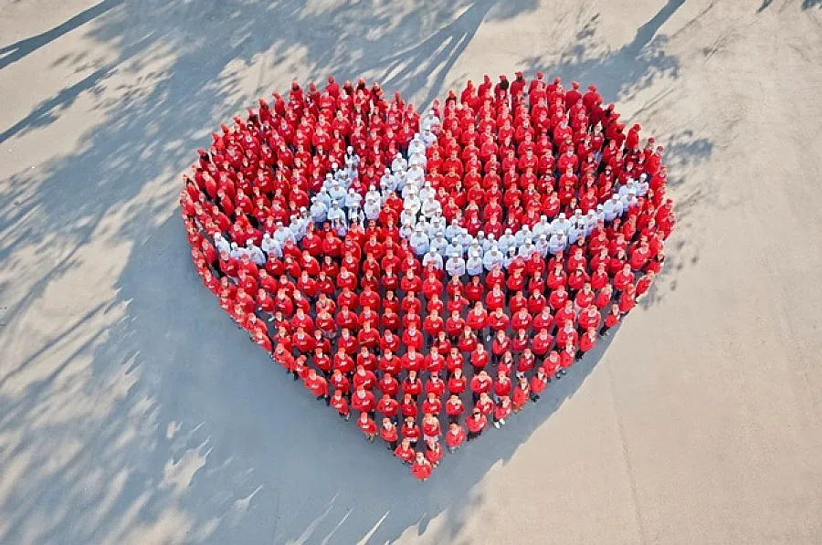 Послание на М-Тел грабна наградата на публиката