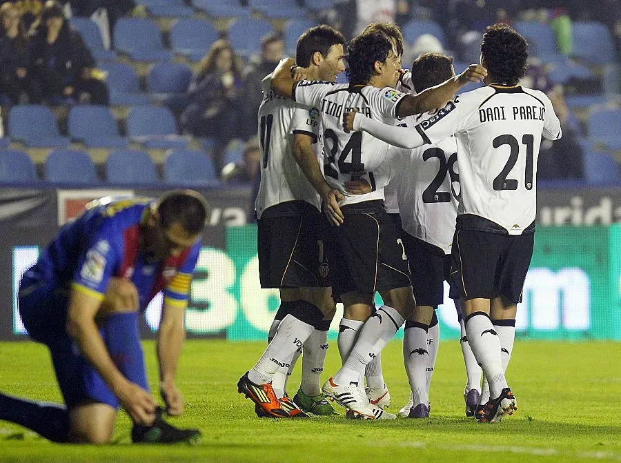 "Валенсия" срещу "Барса" на полуфинал