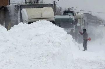 Хиляди бедстват в Румъния, армията ги откопава