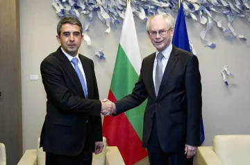 Барозу и Ромпой ни помагат за Шенген