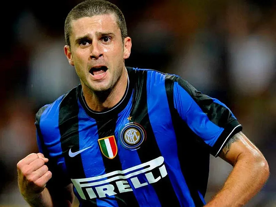 "Интер" продава Мота в Париж