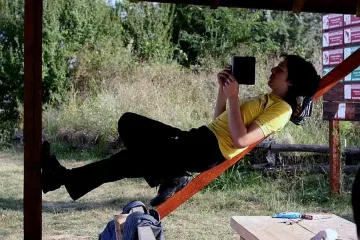 Учиш вкъщи, вземаш диплома от Острова