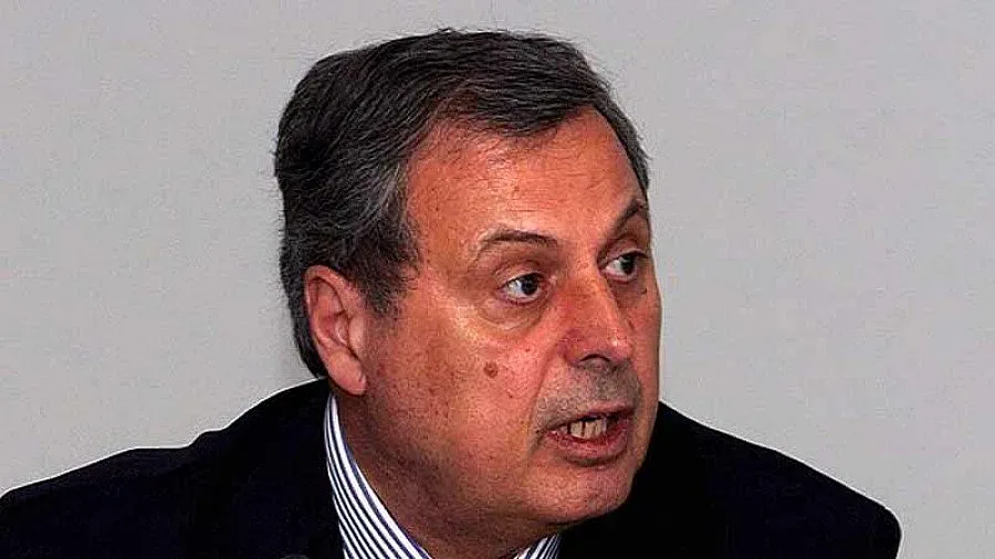 Плащаме данъци и осигуровки без банкови такси 