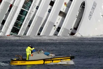 Руснаци се спасили с пачки от "Титаник 2"