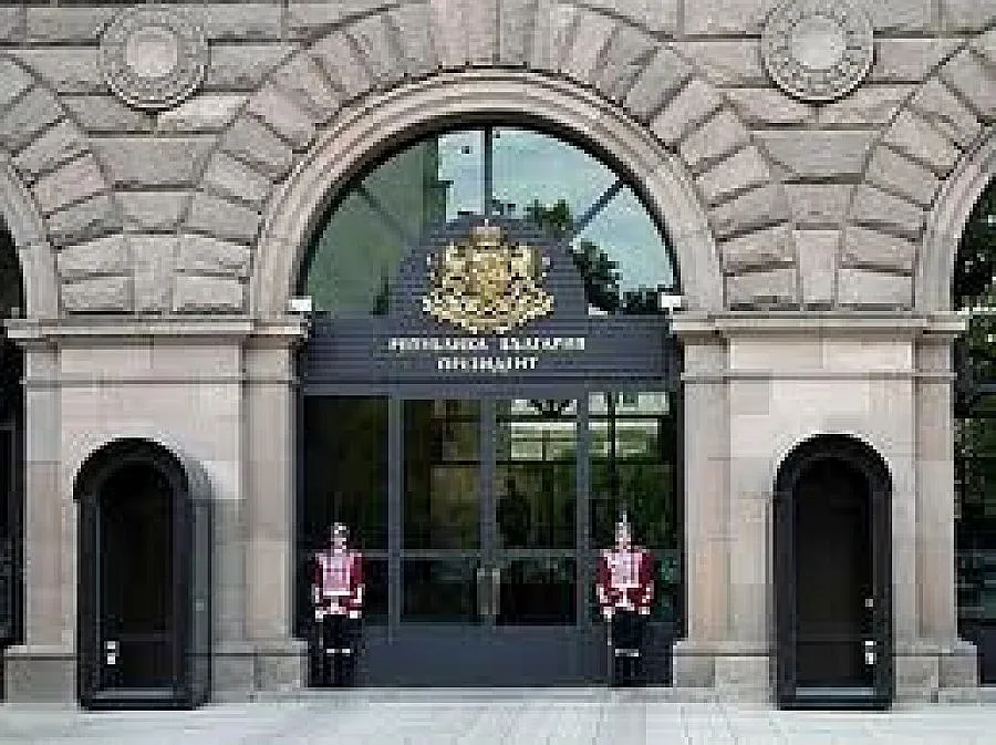 Първа официална среща президент - премиер  