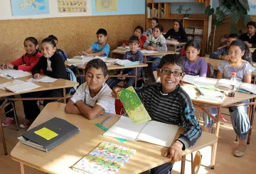 Немски учители пропищяха от наши ромчета