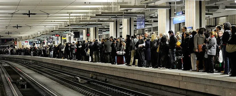 Билетът за влак по-скъп от днес