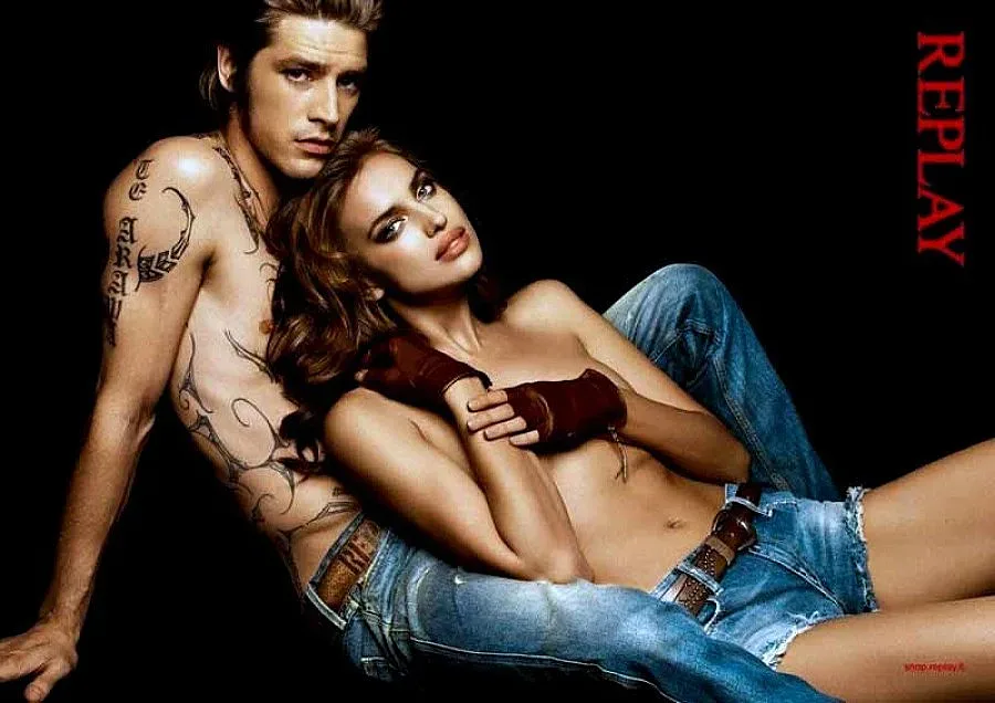 Ирина гола с чужд мъж