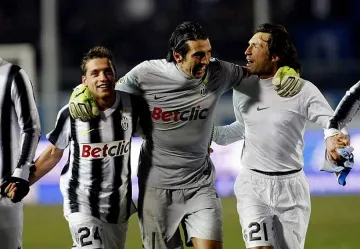 Ювентус увеличи аванса си на върха