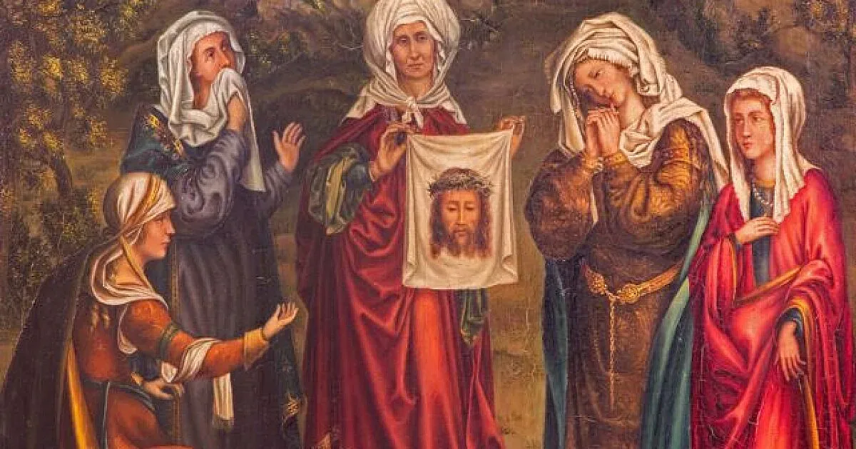 Почитаме най-смелата светица, закрилница на фотографите