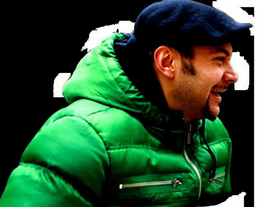 Рапър реди позитивни рими