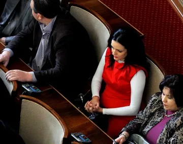 Калинка събра погледите с костюм на "Тялото"