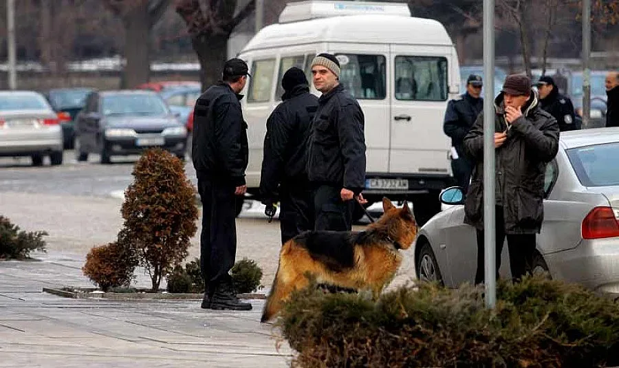 Трима снайперисти пазеха клетвата на Плевнелиев