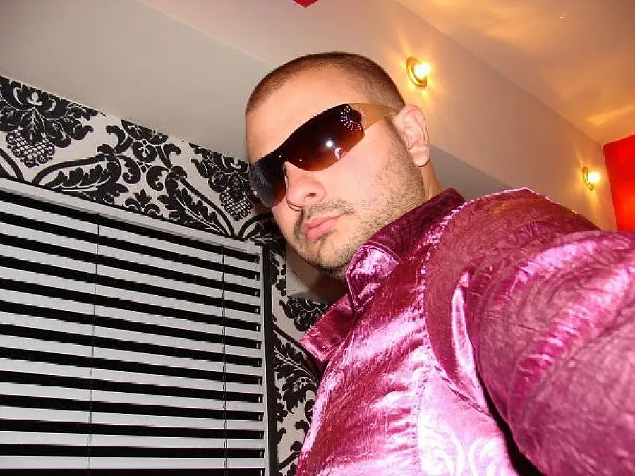 Заека в съда за фалшифициране на пари