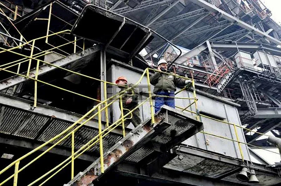 Плащат още премии на миньорите